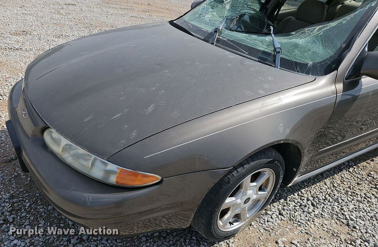 image for item EH8874 2001 Oldsmobile Alero 
