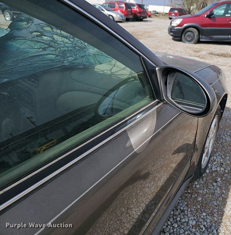 image for item EH8874 2001 Oldsmobile Alero 