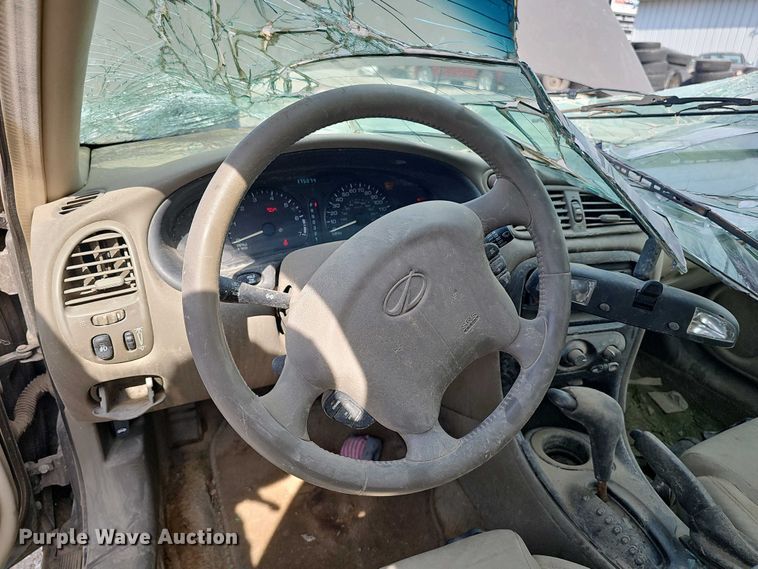 image for item EH8874 2001 Oldsmobile Alero 