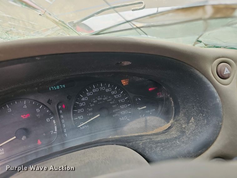 image for item EH8874 2001 Oldsmobile Alero 