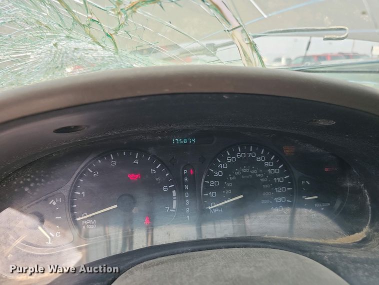 image for item EH8874 2001 Oldsmobile Alero 