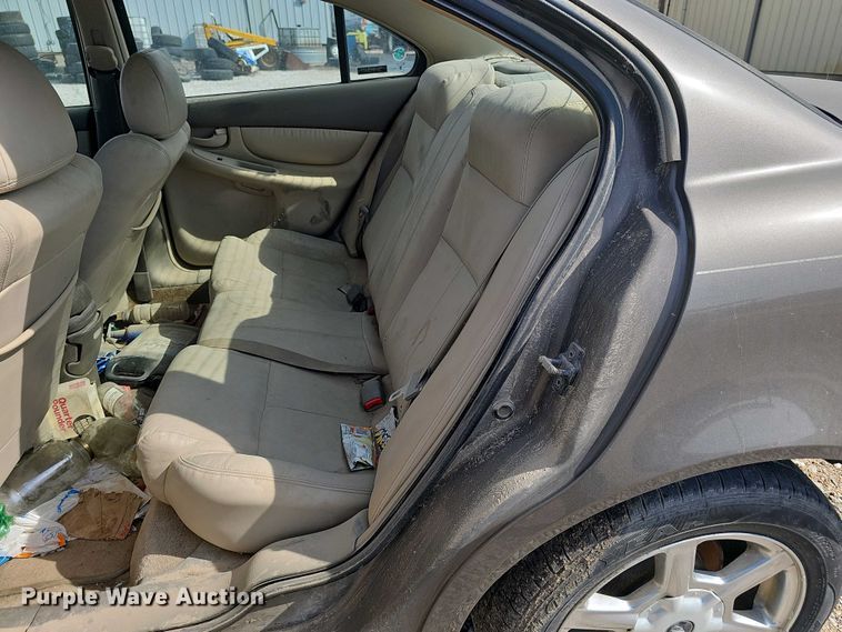 image for item EH8874 2001 Oldsmobile Alero 