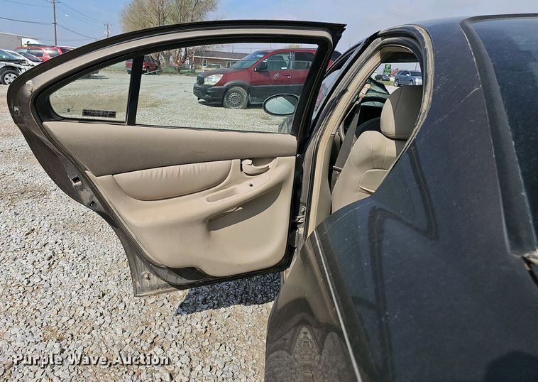 image for item EH8874 2001 Oldsmobile Alero 