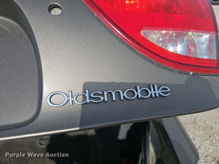 image for item EH8874 2001 Oldsmobile Alero 