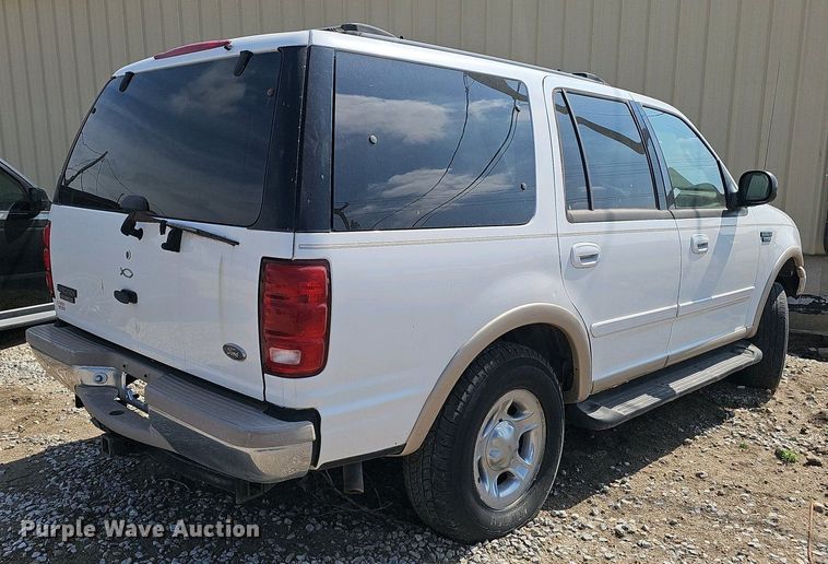 image for item EH8876 1999 Ford Expedition Eddie Bauer SUV