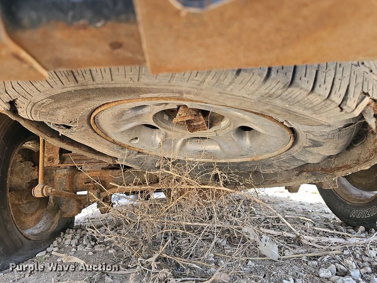 image for item EH8876 1999 Ford Expedition Eddie Bauer SUV