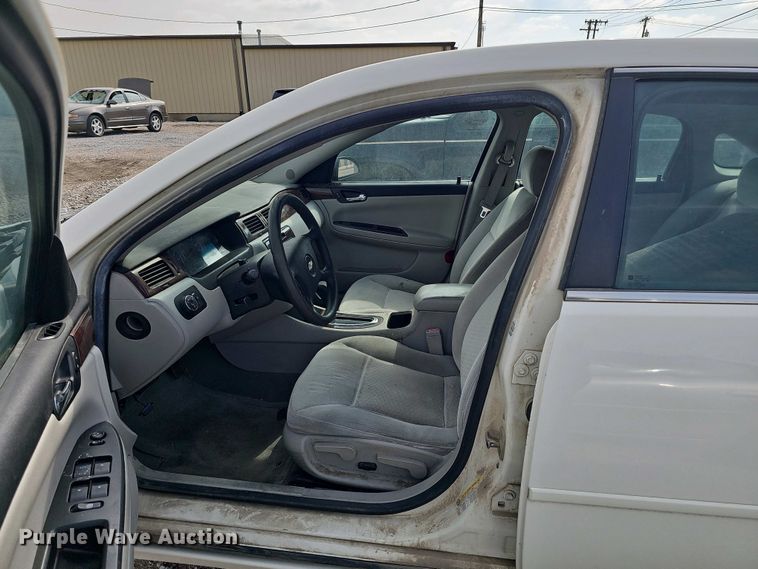 image for item EH8878 2008 Chevrolet Impala LT 