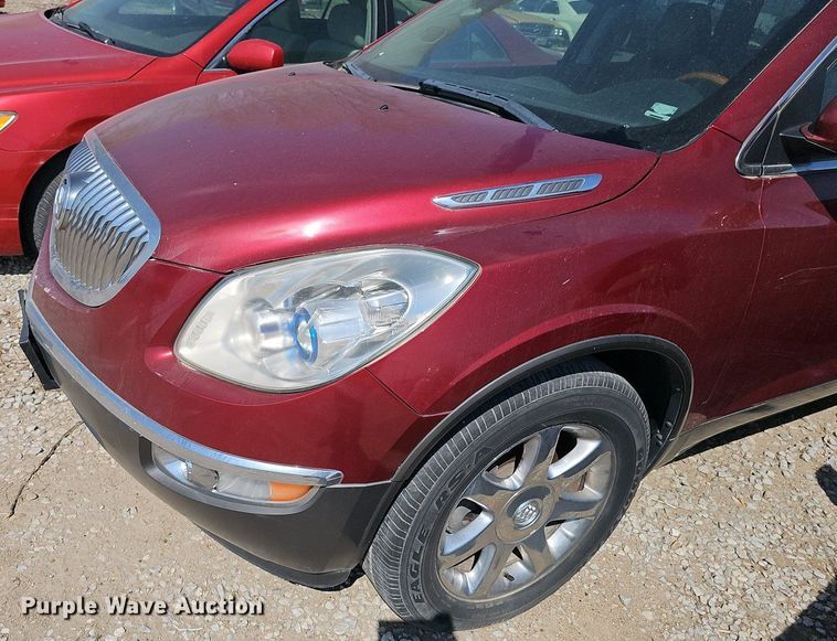 image for item EH8879 2010 Buick Enclave CXL SUV