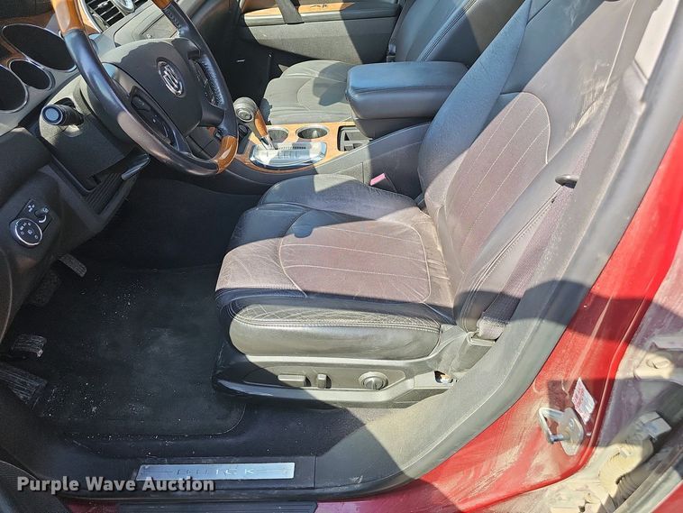 image for item EH8879 2010 Buick Enclave CXL SUV