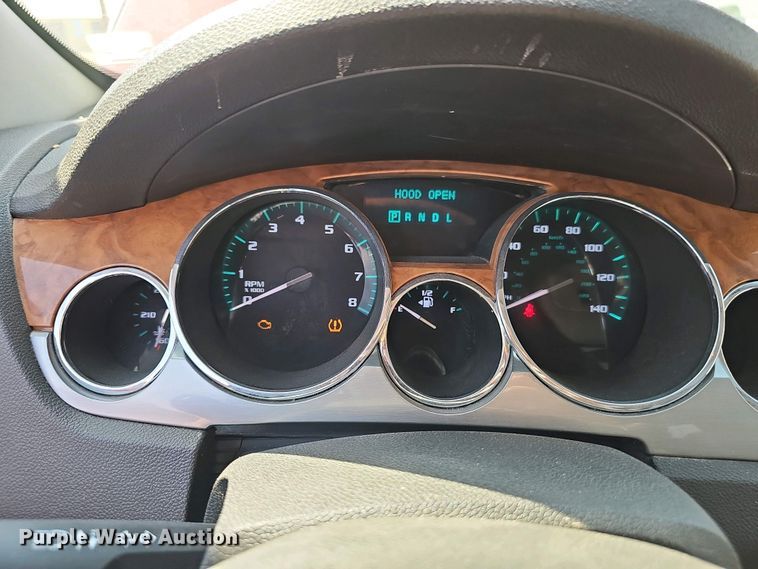 image for item EH8879 2010 Buick Enclave CXL SUV