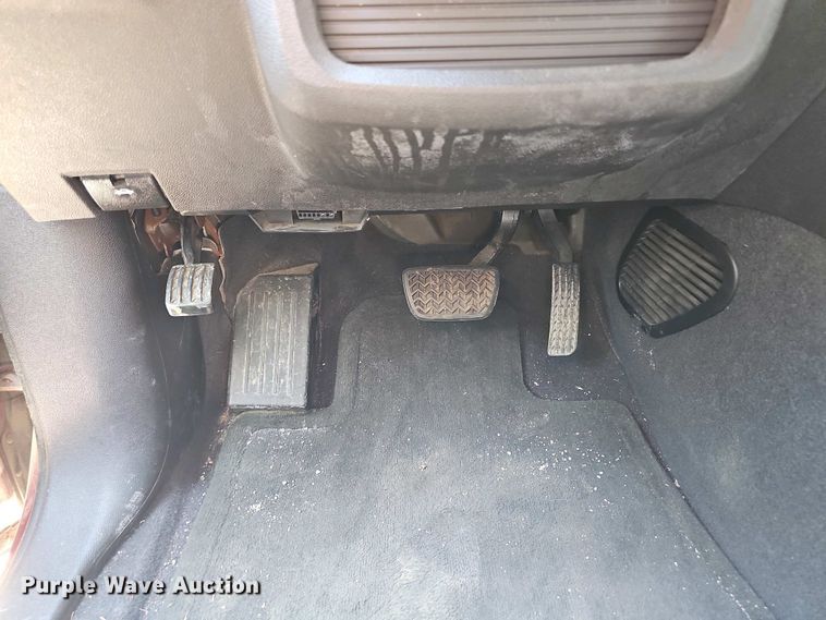 image for item EH8879 2010 Buick Enclave CXL SUV