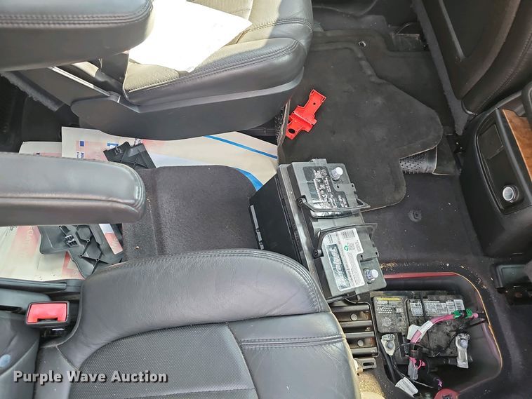 image for item EH8879 2010 Buick Enclave CXL SUV