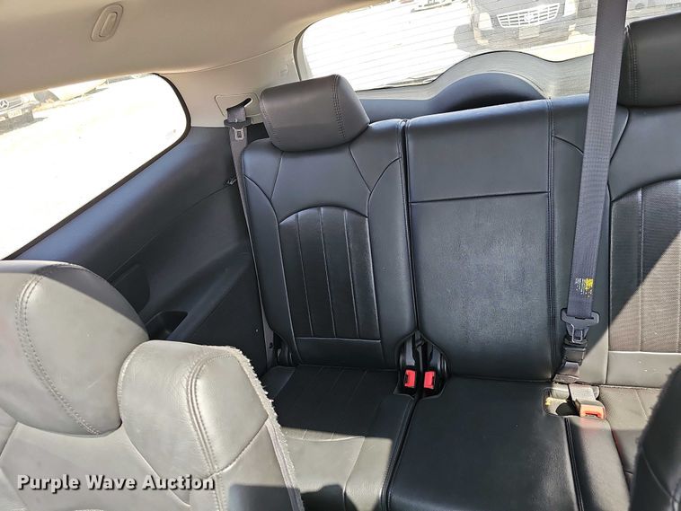 image for item EH8879 2010 Buick Enclave CXL SUV