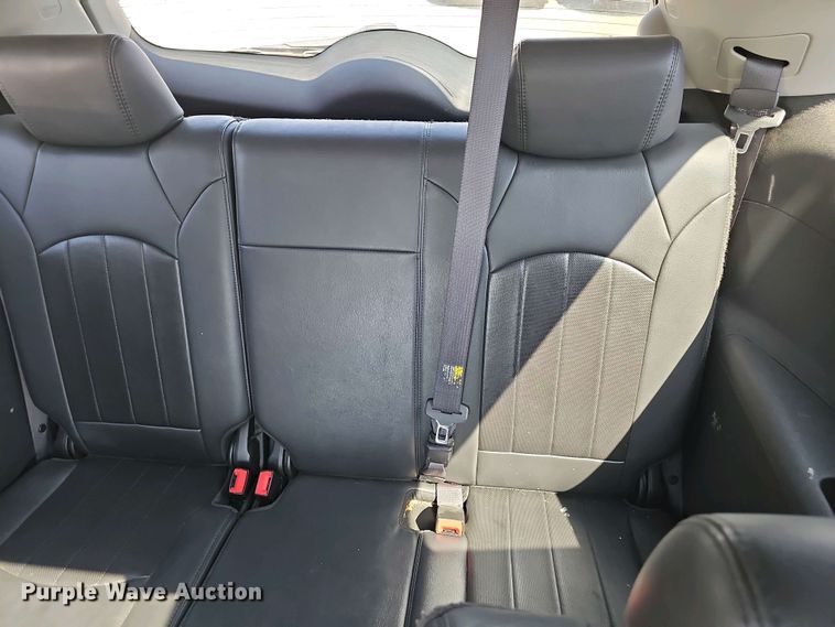 image for item EH8879 2010 Buick Enclave CXL SUV