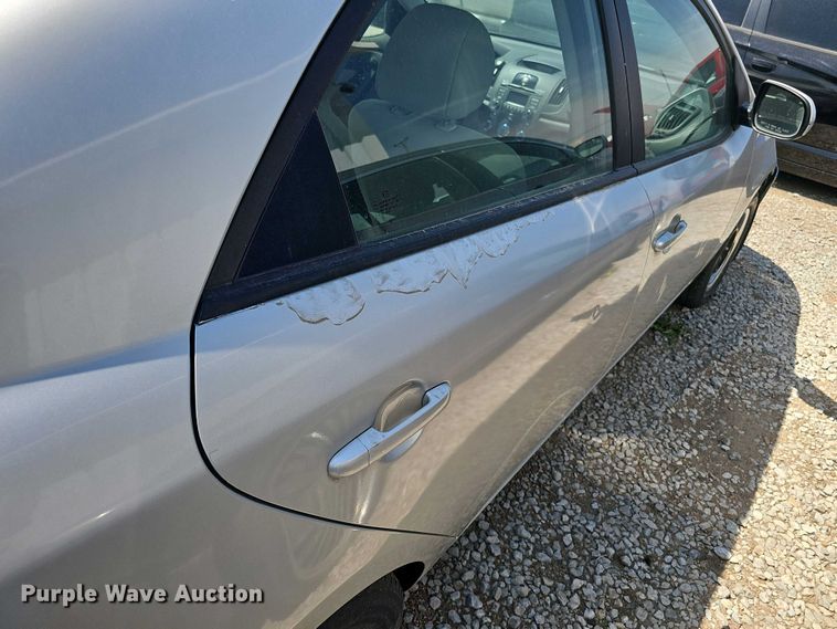 image for item EH8881 2012 Kia Forte 