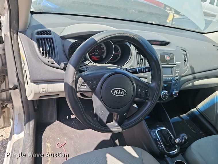 image for item EH8881 2012 Kia Forte 