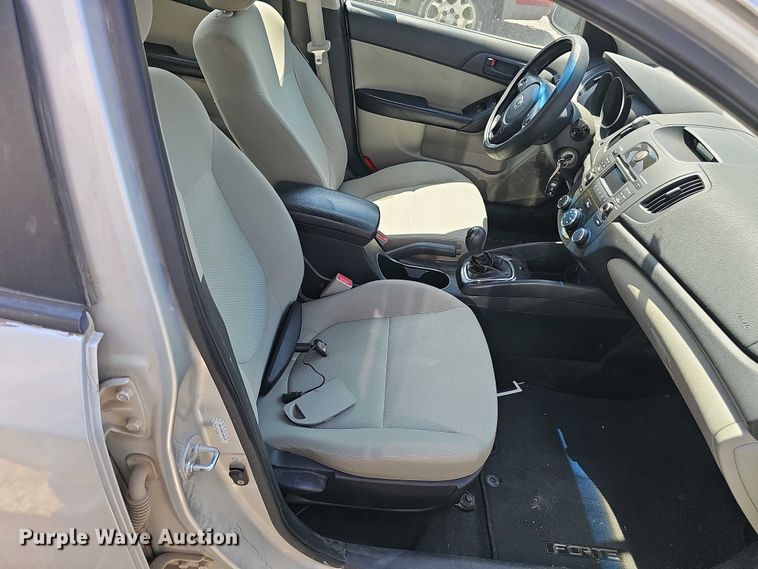 image for item EH8881 2012 Kia Forte 