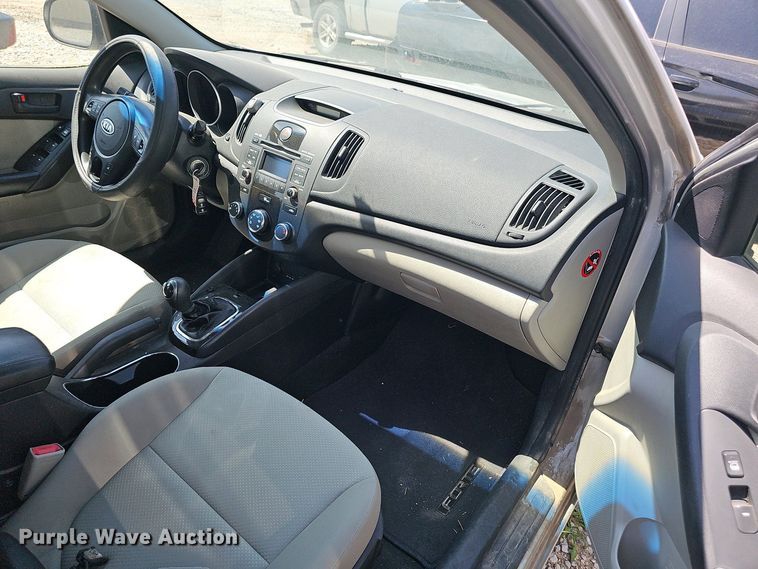 image for item EH8881 2012 Kia Forte 