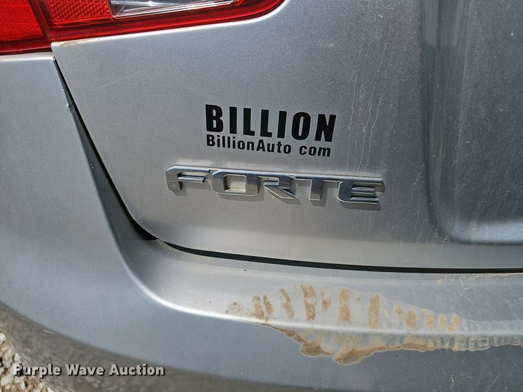 image for item EH8881 2012 Kia Forte 