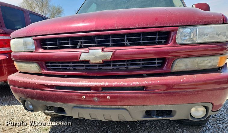 image for item EH8882 2005 Chevrolet Tahoe Z71 SUV