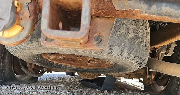 image for item EH8882 2005 Chevrolet Tahoe Z71 SUV