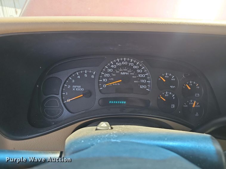 image for item EH8882 2005 Chevrolet Tahoe Z71 SUV