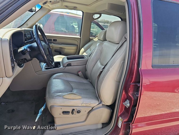 image for item EH8882 2005 Chevrolet Tahoe Z71 SUV