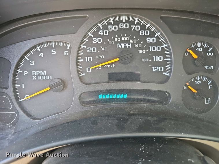 image for item EH8882 2005 Chevrolet Tahoe Z71 SUV