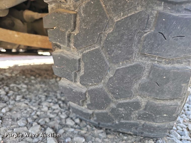 image for item EH8882 2005 Chevrolet Tahoe Z71 SUV