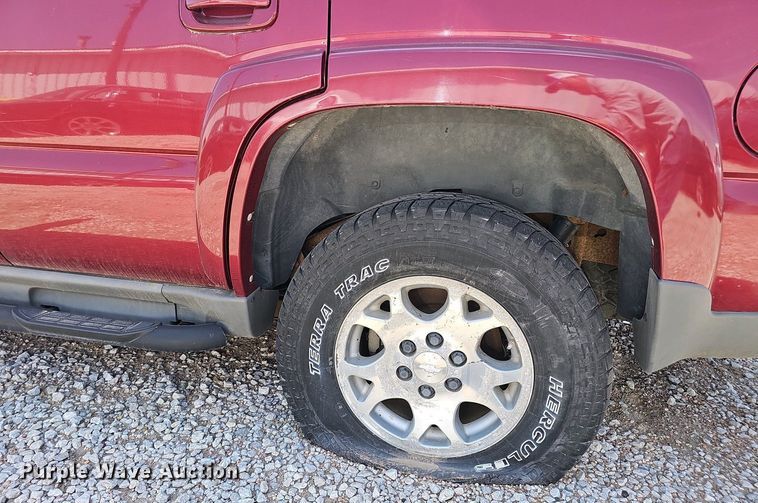 image for item EH8882 2005 Chevrolet Tahoe Z71 SUV