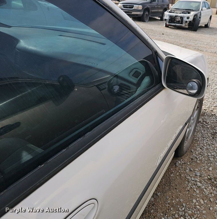 image for item EH8883 2001 Chevrolet Impala LS 