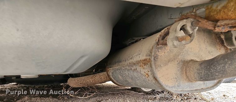 image for item EH8883 2001 Chevrolet Impala LS 