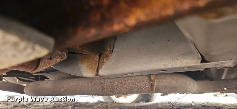 image for item EH8883 2001 Chevrolet Impala LS 