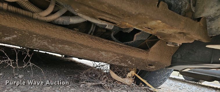 image for item EH8883 2001 Chevrolet Impala LS 