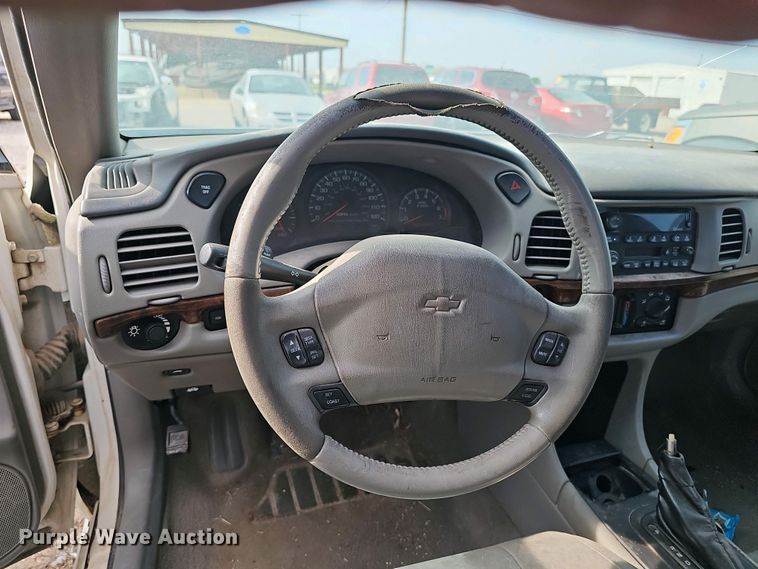 image for item EH8883 2001 Chevrolet Impala LS 