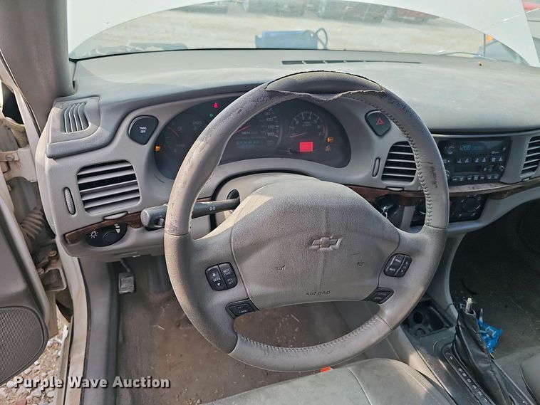 image for item EH8883 2001 Chevrolet Impala LS 