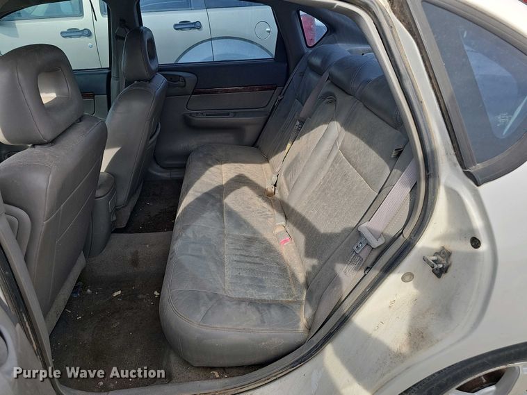 image for item EH8883 2001 Chevrolet Impala LS 