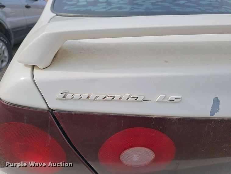 image for item EH8883 2001 Chevrolet Impala LS 