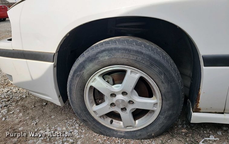 image for item EH8883 2001 Chevrolet Impala LS 