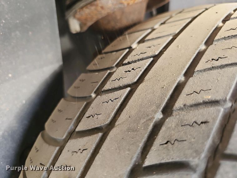 image for item EH8883 2001 Chevrolet Impala LS 