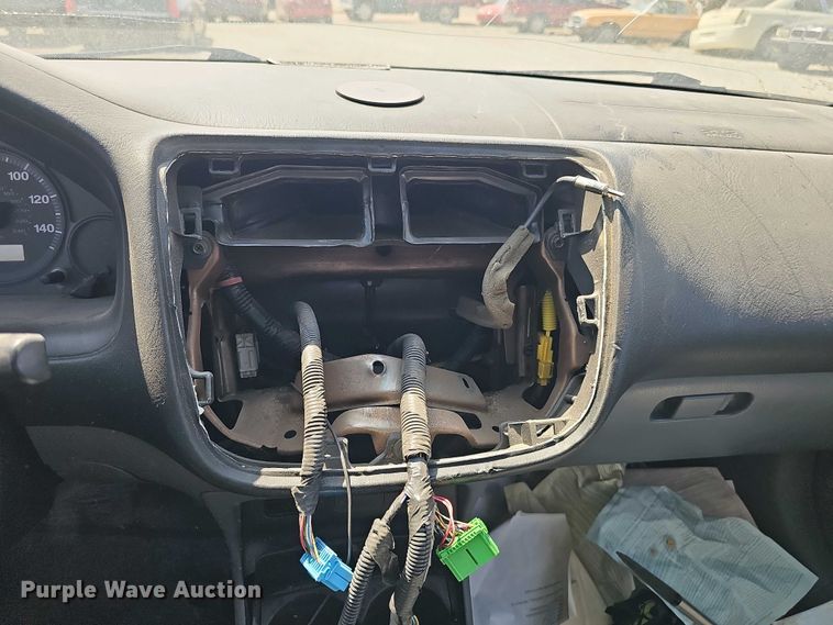 image for item EH8884 2004 Honda Civic 