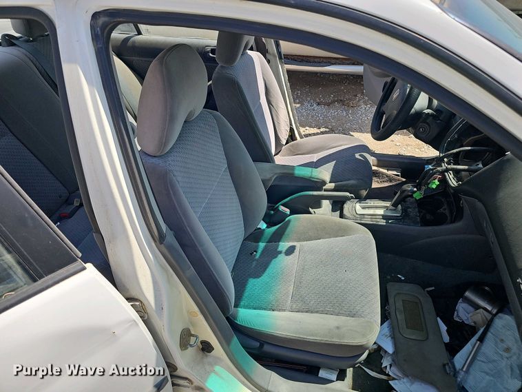 image for item EH8884 2004 Honda Civic 