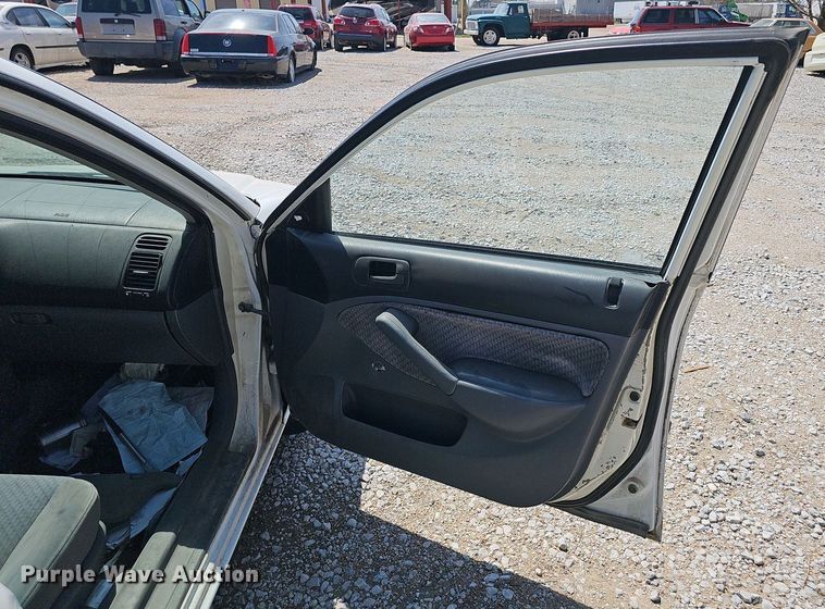 image for item EH8884 2004 Honda Civic 