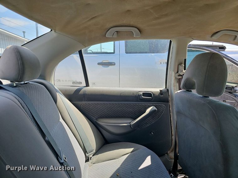 image for item EH8884 2004 Honda Civic 