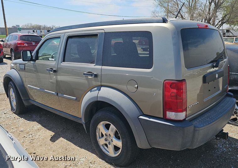 image for item EH8885 2007 Dodge Nitro SUV