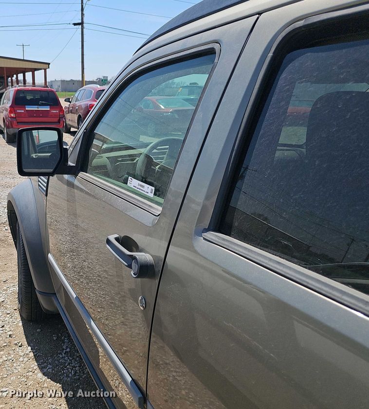 image for item EH8885 2007 Dodge Nitro SUV