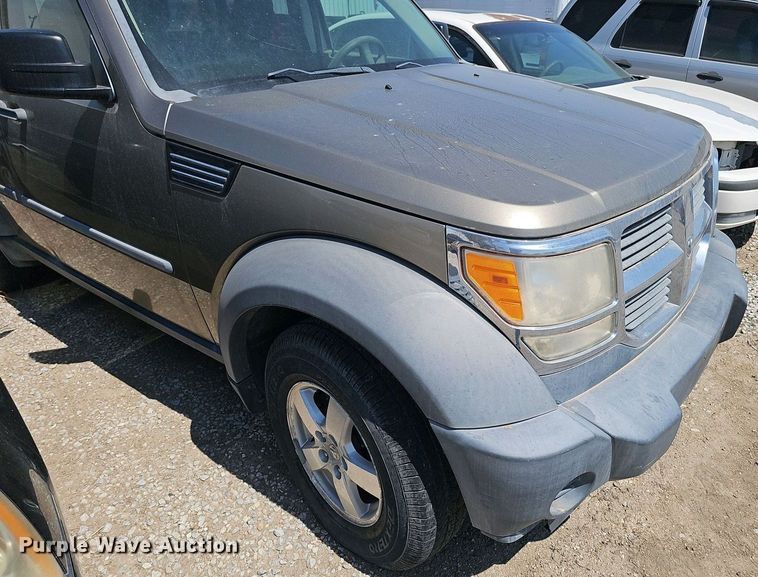 image for item EH8885 2007 Dodge Nitro SUV