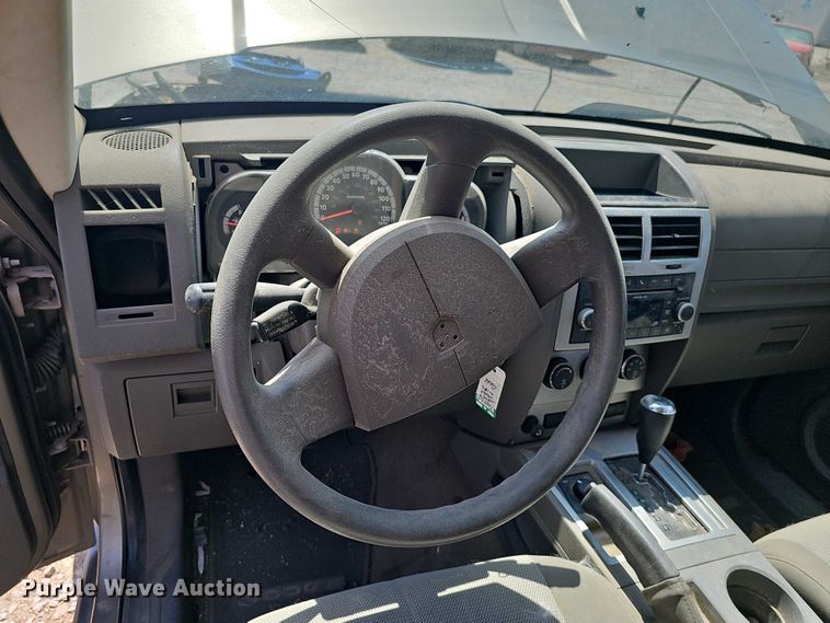 image for item EH8885 2007 Dodge Nitro SUV