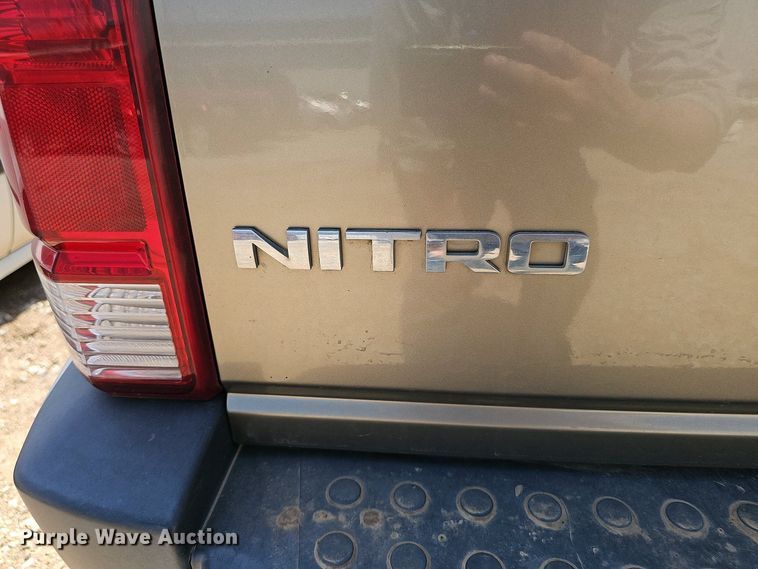 image for item EH8885 2007 Dodge Nitro SUV