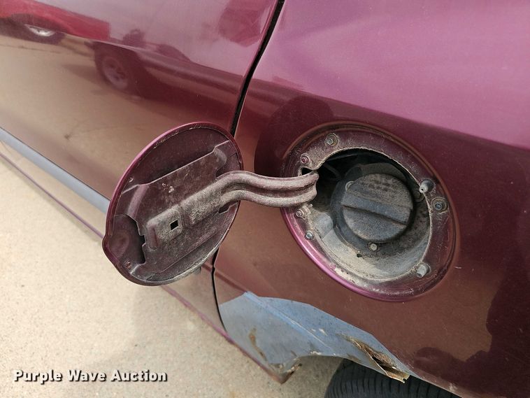 image for item EH8888 1999 Ford Windstar LX van